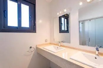 Q&Q Cathedral Suites Sevilla Hotel
