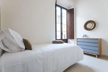 Q&Q Cathedral Suites Sevilla 3*, Seville Spain