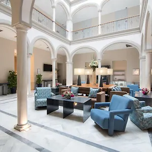 מלון Petit Palace Marques Santa Ana